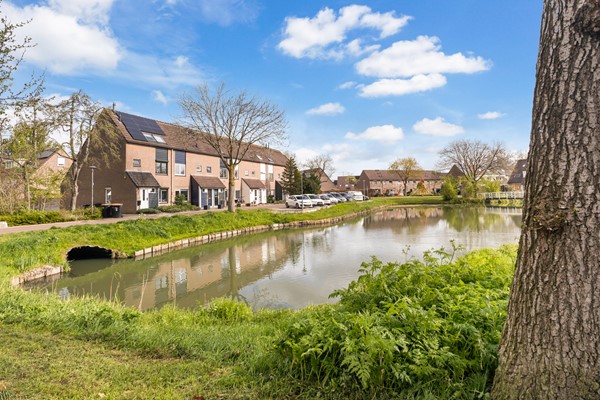 Simon Vestdijk-Erf 162, Dordrecht-1.jpg